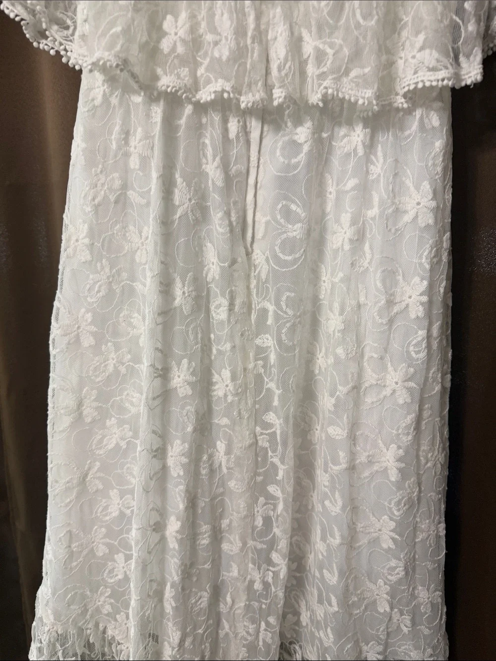 David's Bridal Girls 10 Soft White Off-Shoulder Lace Flower Girl Dress - Picture 8 of 11